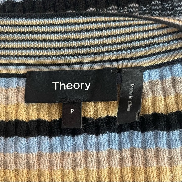 Theory Leenda striped Wool half sleeve sweater knit Top 20988 - Picture 7 of 9